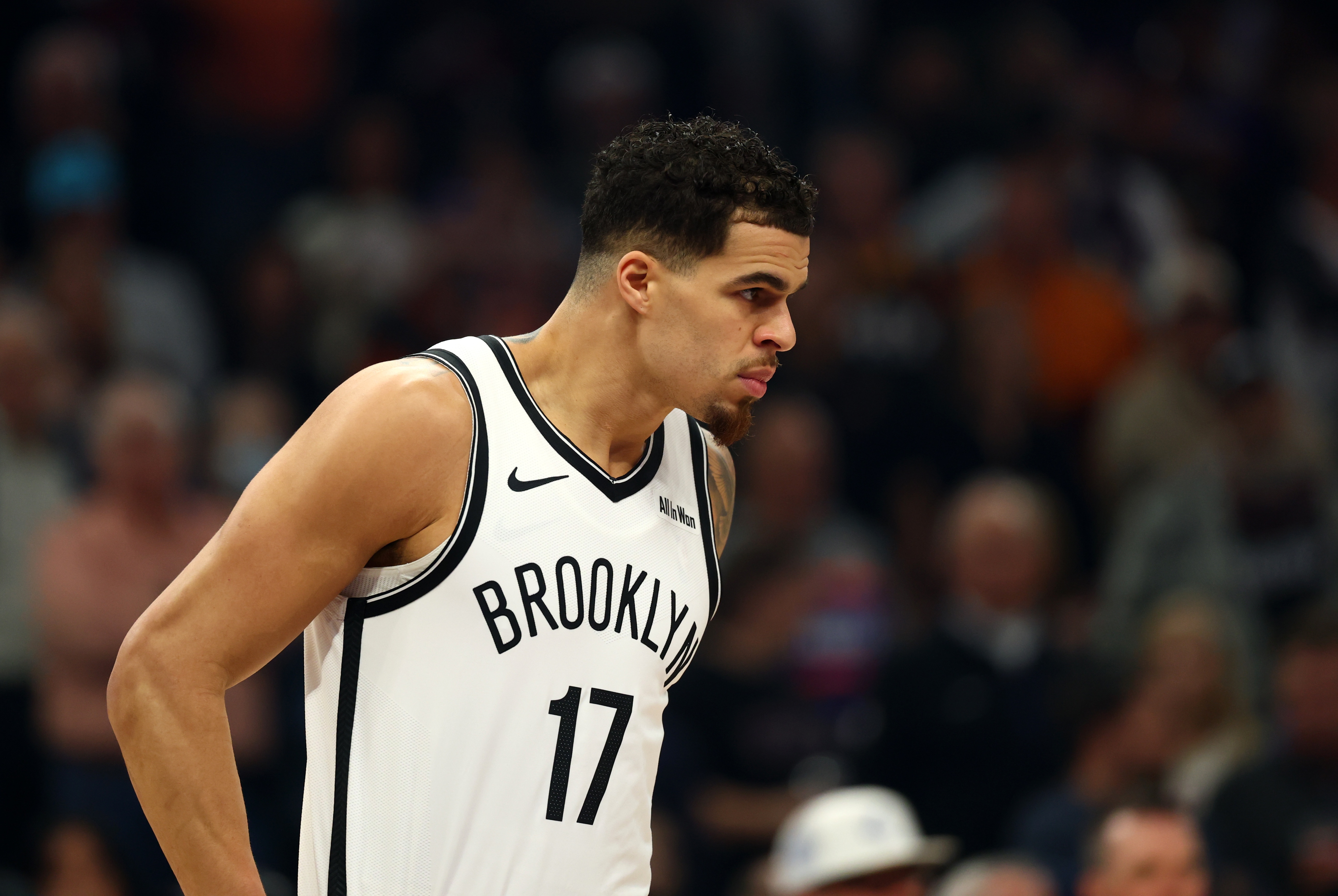 九游体育比分-当家球星！小迈克尔·波特半场9中5&amp;三分4中2砍13分2板2助2断